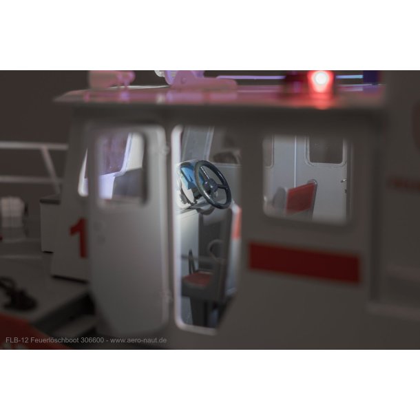 Feuerlschboot FLB-12 