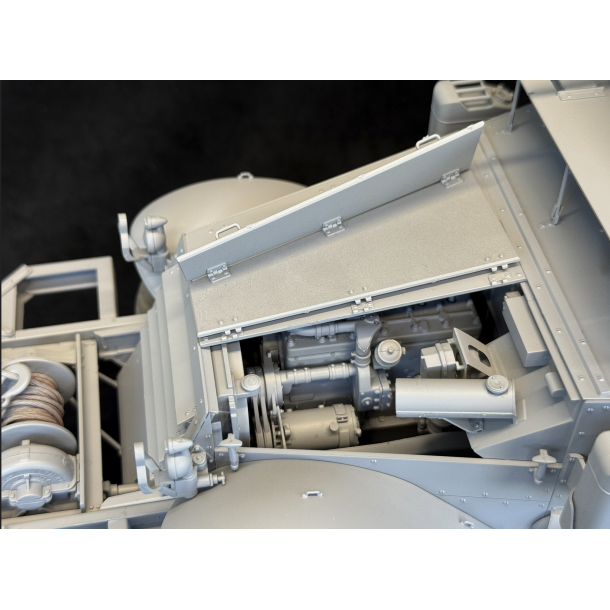 M3 / M3A1 U.S. Halftrack 2, skala 1/16