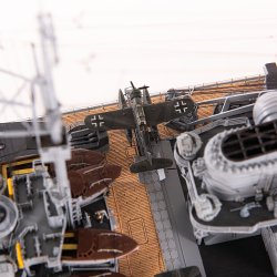 Bismarck, skala 1/200. Trbyggest