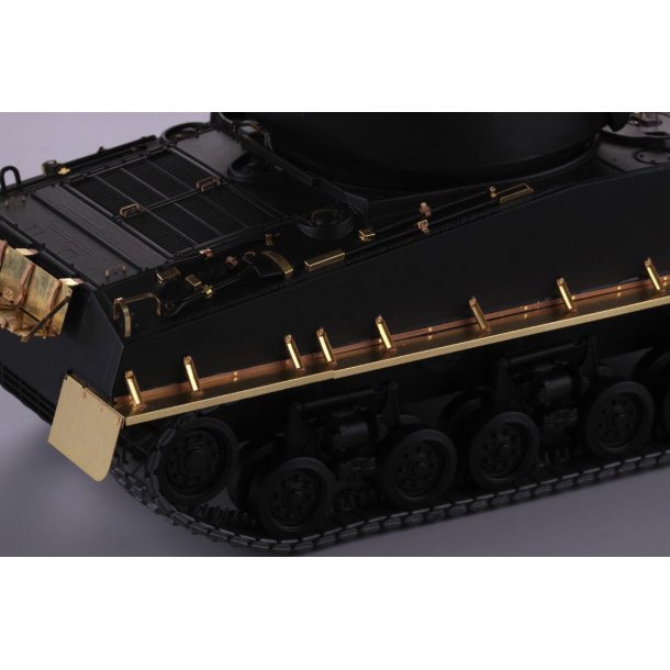 Fotots-st 1 til Sherman M4A3E8 (Italeri 6529)
