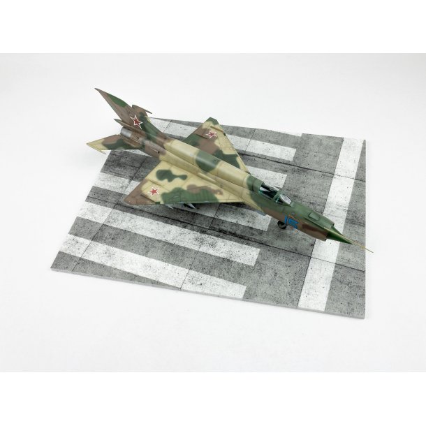 Modern NATO Airfield Type 5 300 x 230 mm 3D Diorama base