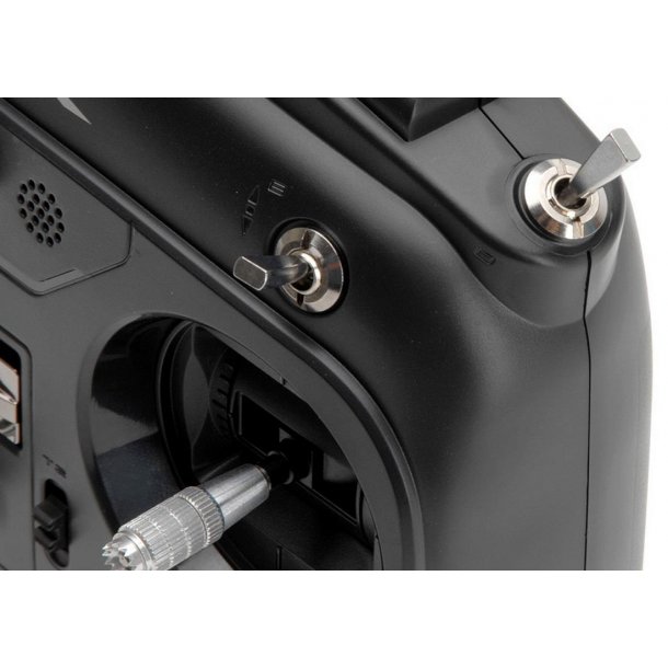 Futaba T6K V2.0 8-kanal FS 2.4GHz T-FHSS+R3006SB