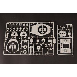 Pz.Kpfw.VI Sd.Kfz.182 Tiger II (Henschel 105mm)