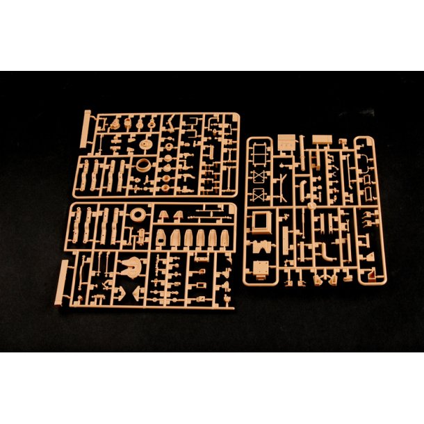 Truck Tractor &amp; M1000 Heavy Equipment Transporter Semi-trailer 