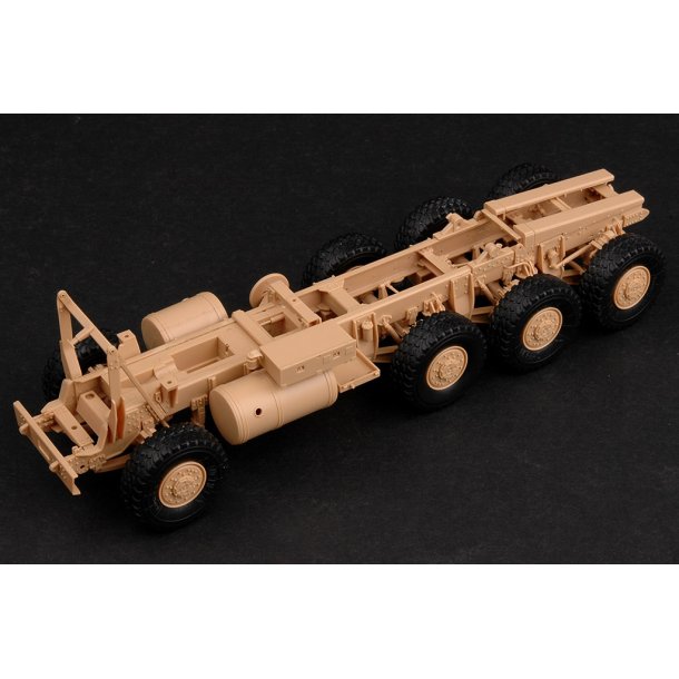 Truck Tractor &amp; M1000 Heavy Equipment Transporter Semi-trailer 