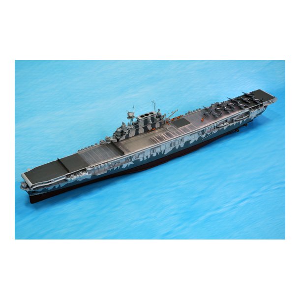 USS Hornet CV-8, skala 1/200