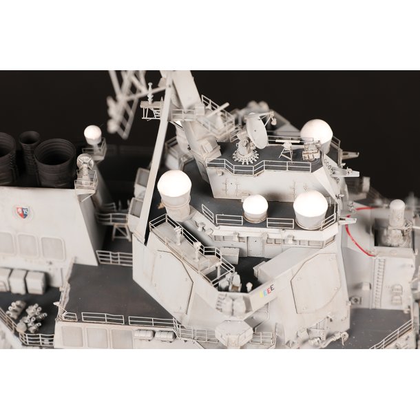USS Curtis Wilbur DDG-54, skala 1/200