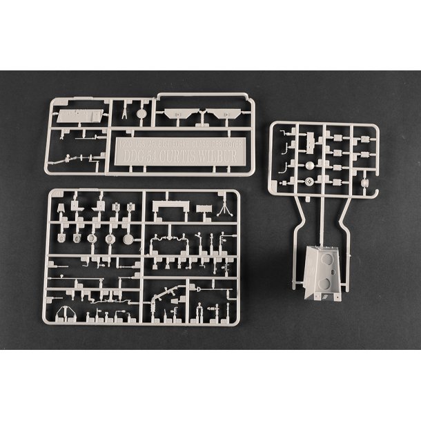 USS Curtis Wilbur DDG-54, skala 1/200