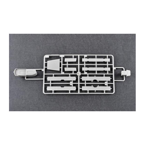 HMS Ark Royal, skala 1/350