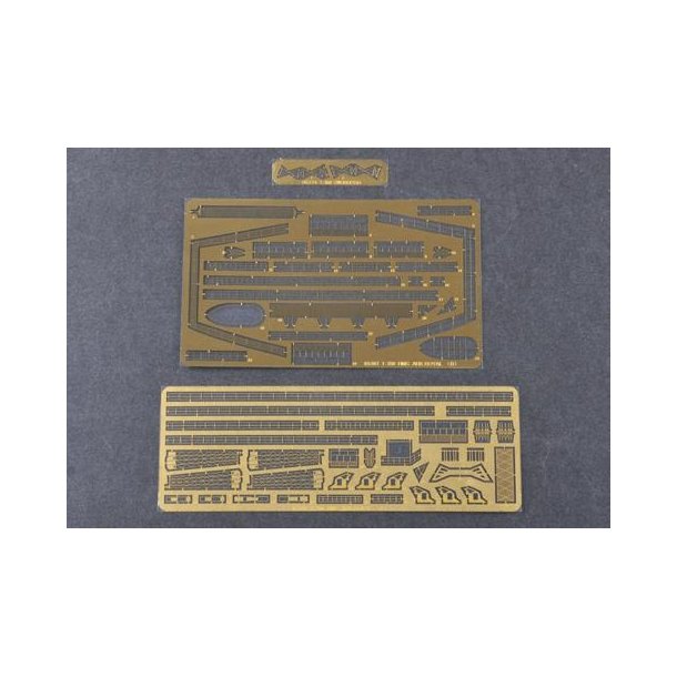 HMS Ark Royal, skala 1/350