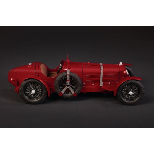 Alfa Romeo 8C 2300 Roadster, skala 1/12