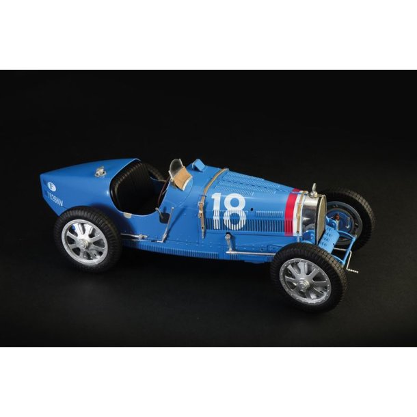 Bugatti Type 35B, skala 1/12