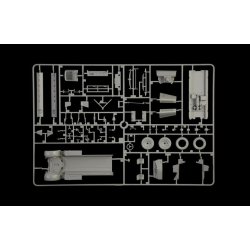 Sd. Kfz. 10 Demag D7 with 7,5 cm leIG 18 and crew