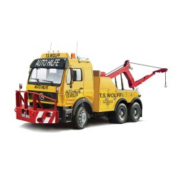 Mercedes-Benz Wrecker Truck