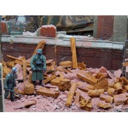 Metalskrot, industri. Rustne farver