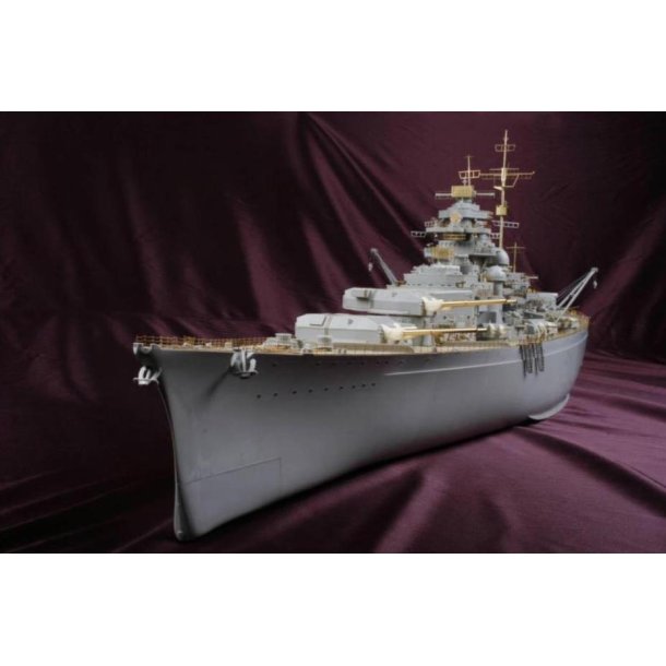 Bismarck (Trumpeter) DX Pack, skala 1/200