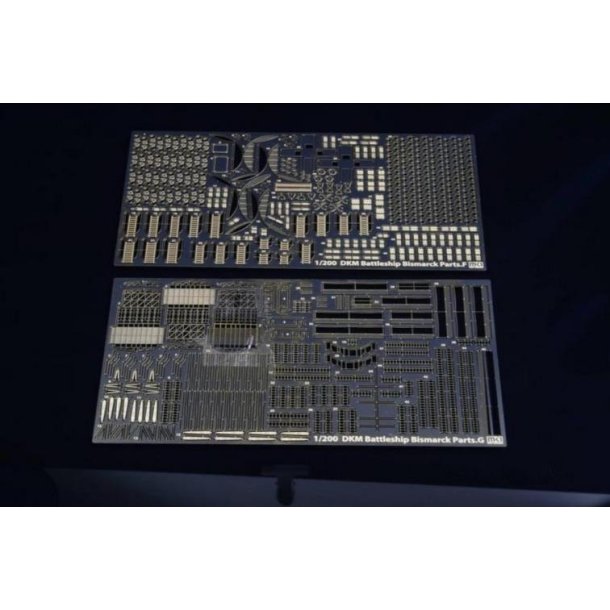 Bismarck (Trumpeter) DX Pack, skala 1/200