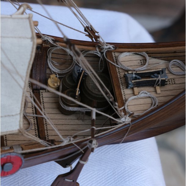 Dreki vikingeskib, skala 1/40