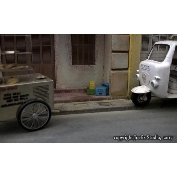 Plastikkasser, 2 stk. Type B