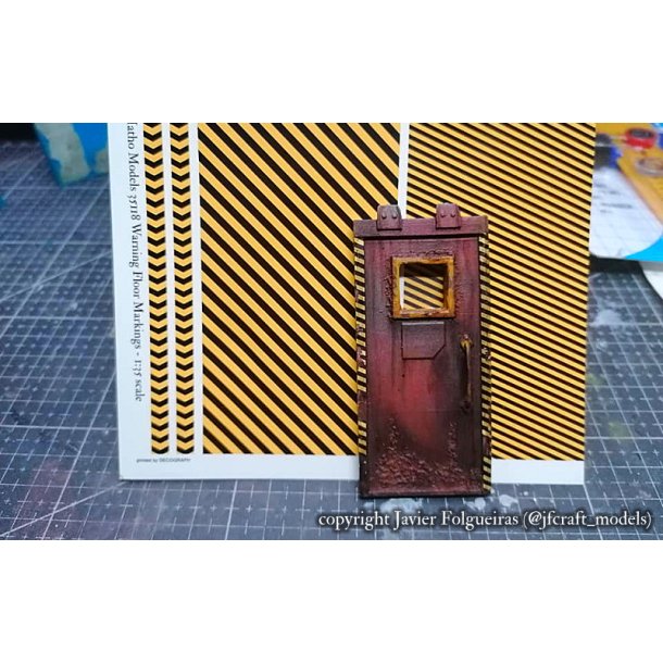 Advarselsstriber i forskellige designs. Decals i diverse skalaer