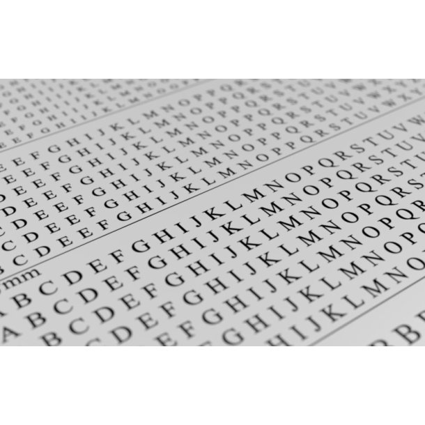 Bogstaver (sorte, type 2) i st�rrelse 1,0 - 3,0 mm (STORE). Ark med decals