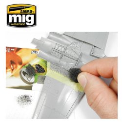 Anti-Slip Paste - Black Color, skala 1/48 - 1/72