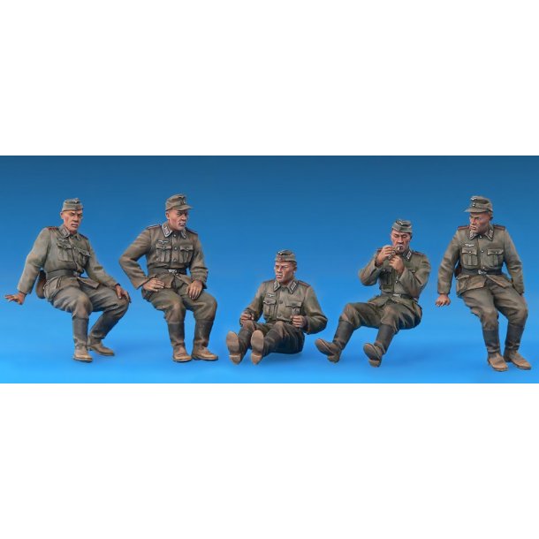 Tysk artilleri-traktor T-70(r) og 7,62cm FK 288(r) med bestning