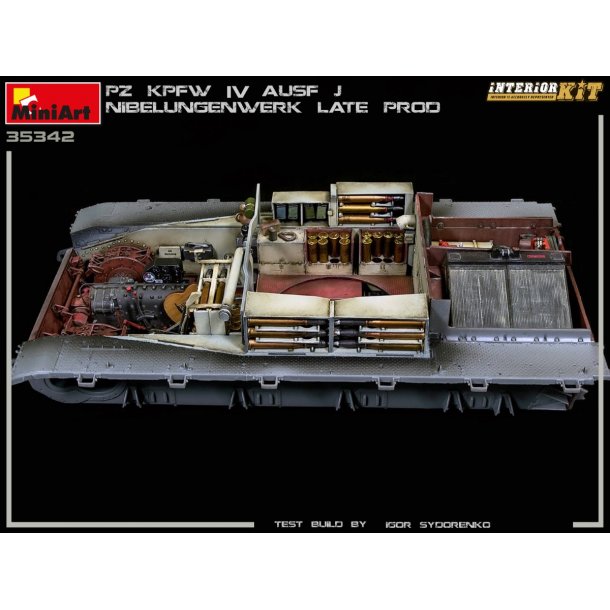 Pz.Kpfw.IV Ausf. J Nibelungenwerk Late Prod. (Jan &#150; Feb 1945) INTERIOR KIT
