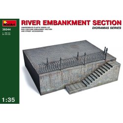 Havnekaj med trappe og r�kv�rk, skala 1/35