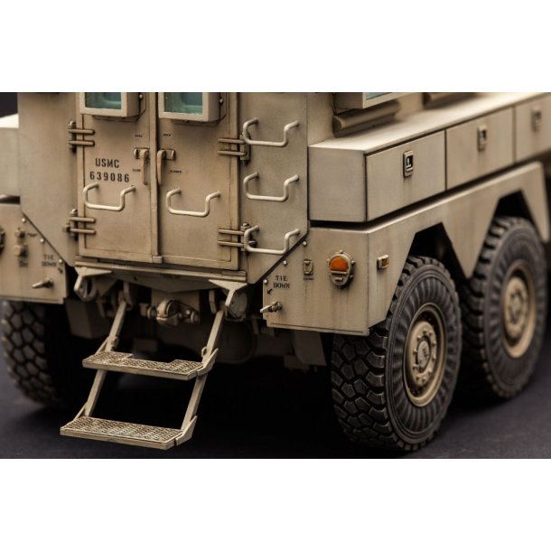 Cougar 6 x 6 MRAP 