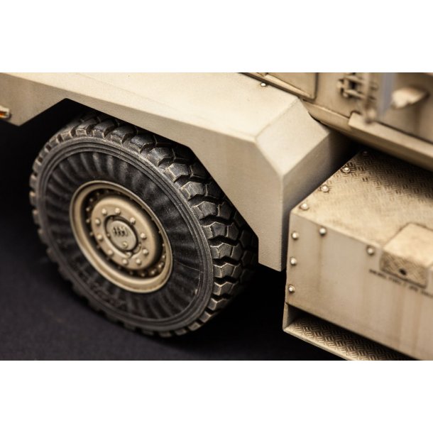 Cougar 6 x 6 MRAP 