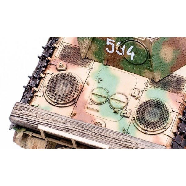 German Medium Tank Sd.Kfz.171 PANTHER Ausf.A LATE