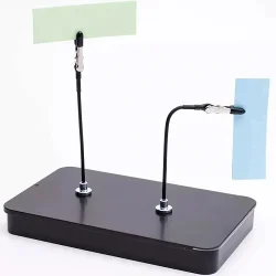 Airbrush materialeholder