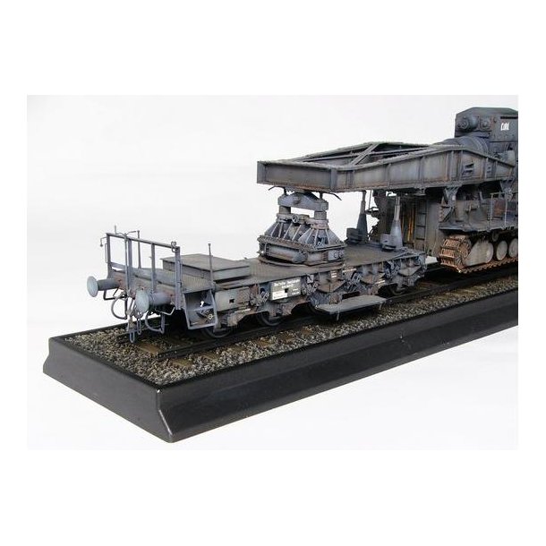 Morser Karl-Gerat 040/041 med jernbane