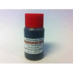 Nøddebejdse, spritbase. Flaske med 25 ml.