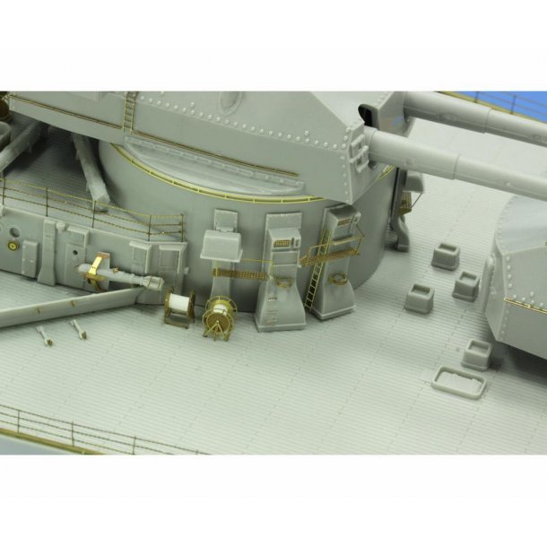 Fotots st 2 til Trumpeter Bismarck