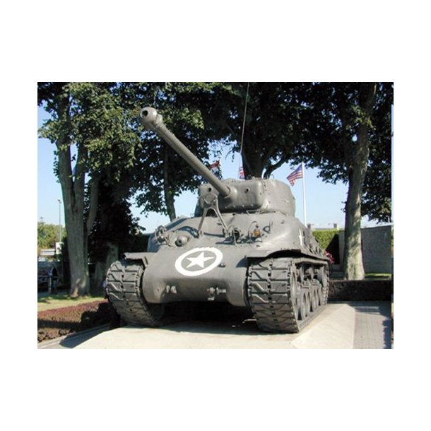 76.2mm M1A2 Sherman M4