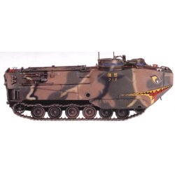 LVTP-7 fra U.S. &amp; R.O.K Marine Corps