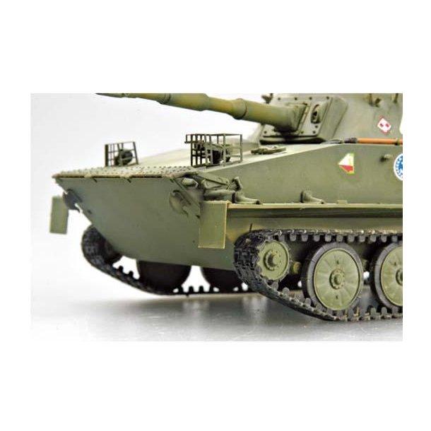 Polsk PT-76B Amphibious Tank