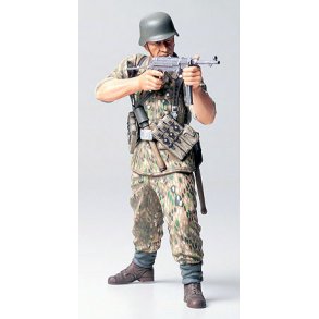 German Infantryman - Elite skala 1/16