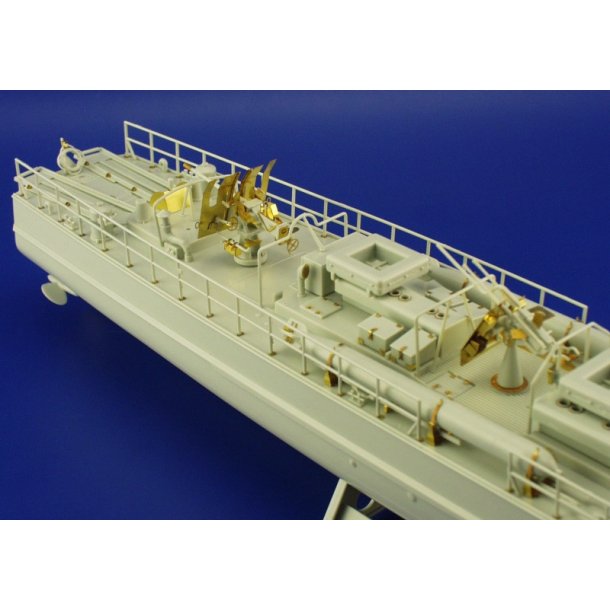 Fotots st til Revell&acute;s S-100 Schnellboot