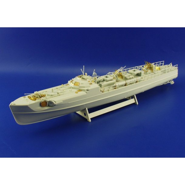 Fotots st til Revell&acute;s S-100 Schnellboot