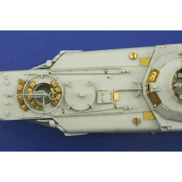 Fotots st til Revell&acute;s S-100 Schnellboot Flak 38