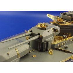 Fotots st til Tamiya&acute;s Tirpitz