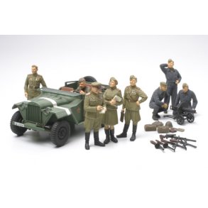 Russian Field Car GAZ-67B - w/ Officer Figures