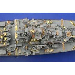 Fotots st 1 til Revell&acute;s Tirpitz