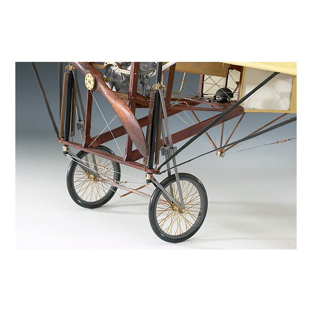 Bleriots flyvemaskine i skala 1/10