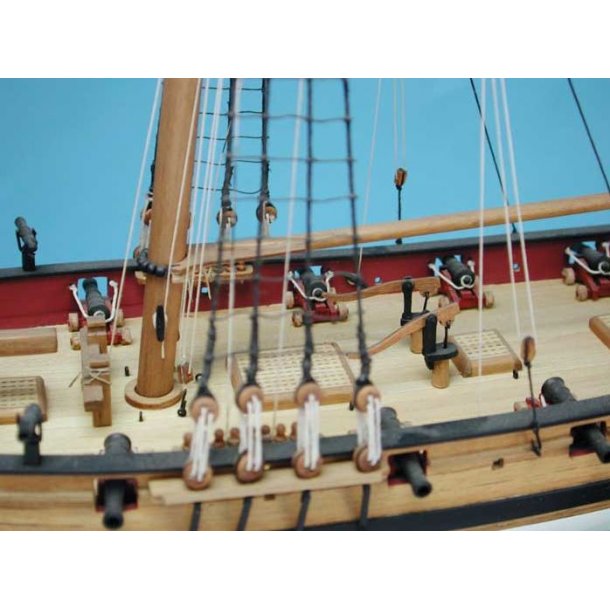 HM Cutter Sherbourne