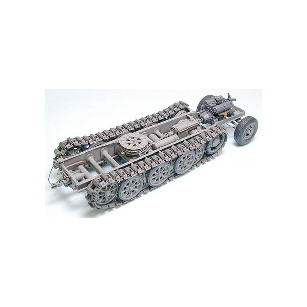 German 18 T Halftrack Famo