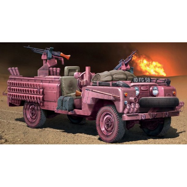 British S.A.S. Land Rover &acute;Pink Panther&acute;